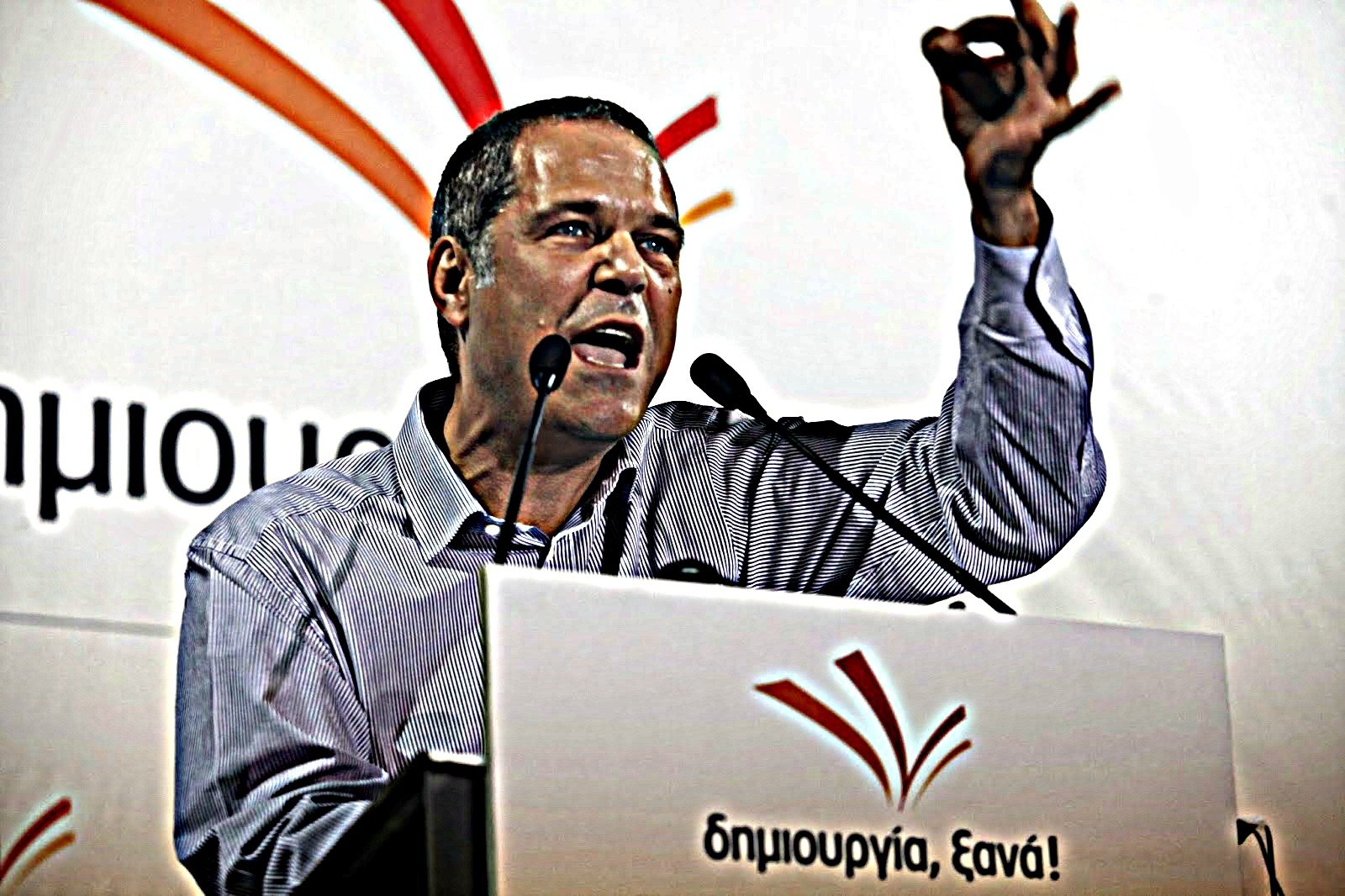 «Χοντροκομμένα αγάλματα νεοπλουτίστικης αντίληψης» οι Καρυάτιδες για τον κ. Θάνο Τζήμερο