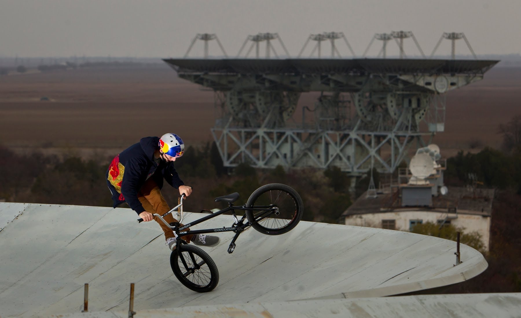 Freestyle BMX εκεί που έμαθε να πετάει ο Γκαγκάριν!