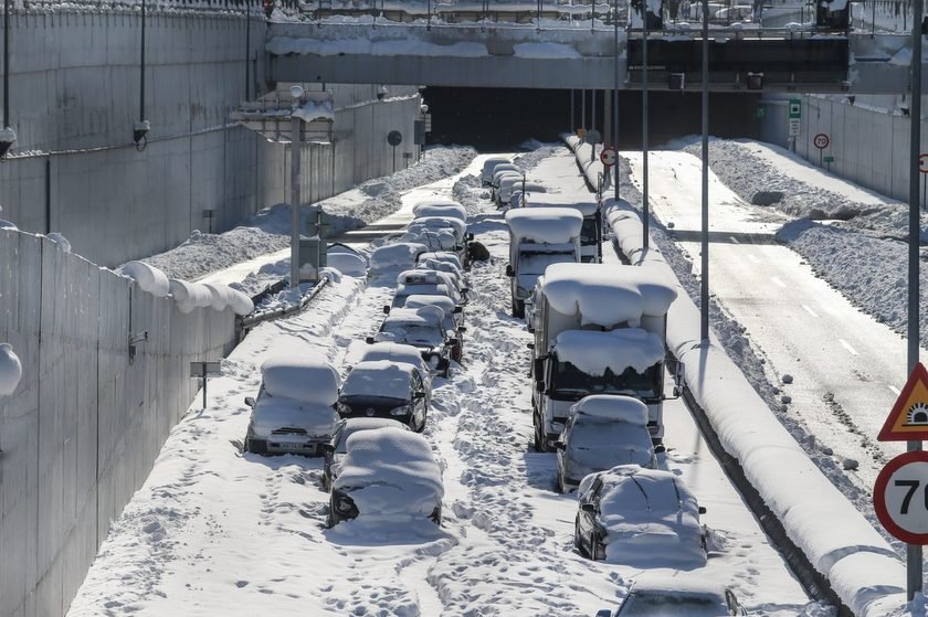 Ποια 2.000 ευρώ; Οι εγκλωβισμένοι της Αττικής Οδού μπορούν να διεκδικήσουν ως και 100.000