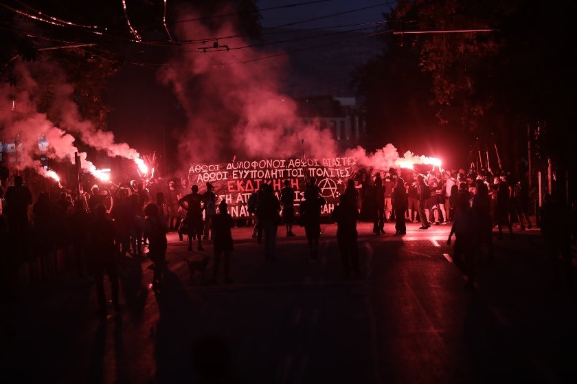 10 κλικς από την πορεία διαμαρτυρίας για Λιγνάδη και τον απεργό πείνας Γ. Μιχαηλίδη