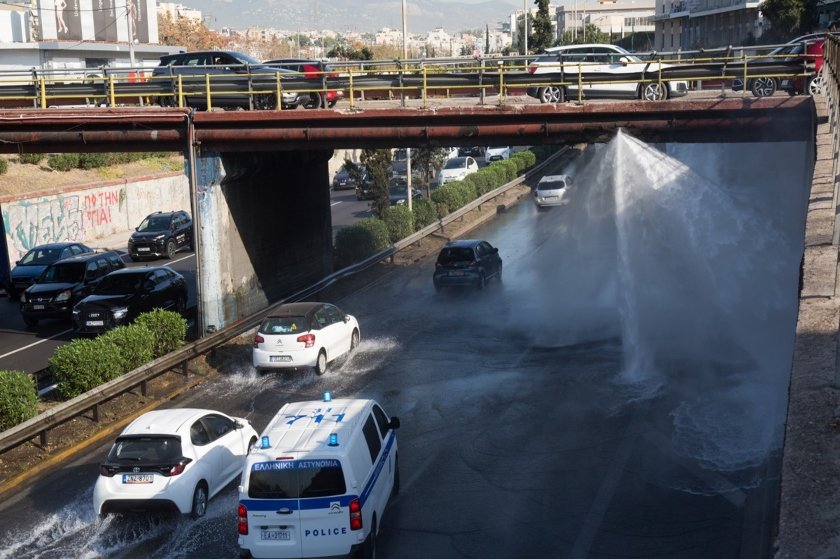 Δωρεάν πλύσιμο αυτοκινήτων αυτή την ώρα στον Κηφισό