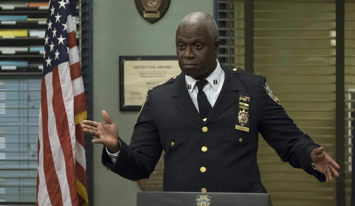 Πέθανε ο ηθοποιός Αντρέ Μπράουερ από το Brooklyn Nine-Nine