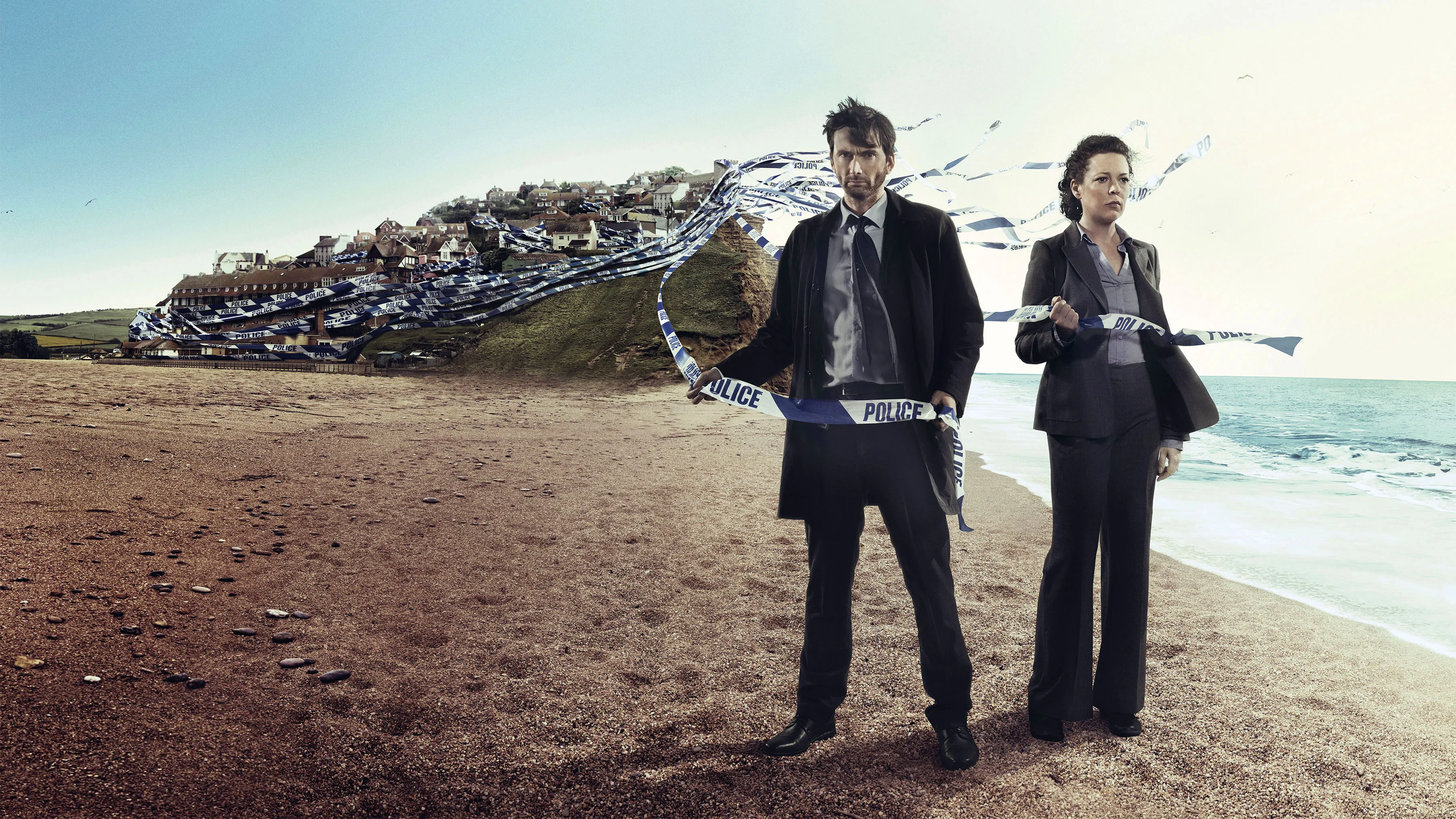 Broadchurch: Η ιστορία που Ζωντανεύει τα Βρετανικά Ψυχολογικά Θρίλερ- Ποιος δεν έχει δει ακόμα την κορυφαία σειρά στο Ertflix;»